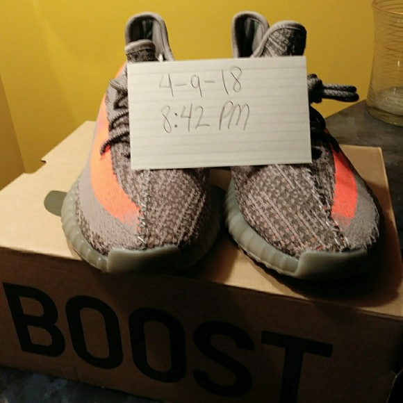 Yeezy Boost 350 V2 Beluga (Deadstock)